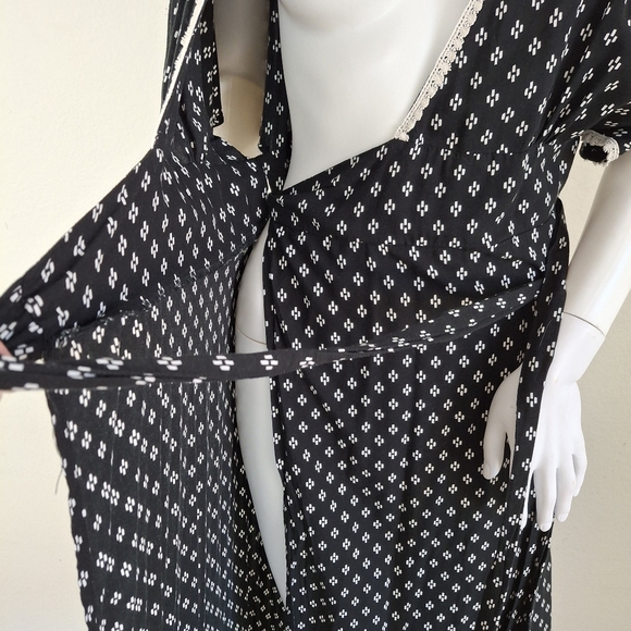 OPEN TO OFFERS Anthropologie Black Midi Wrap Dress Size M/L - Picture 7 of 13